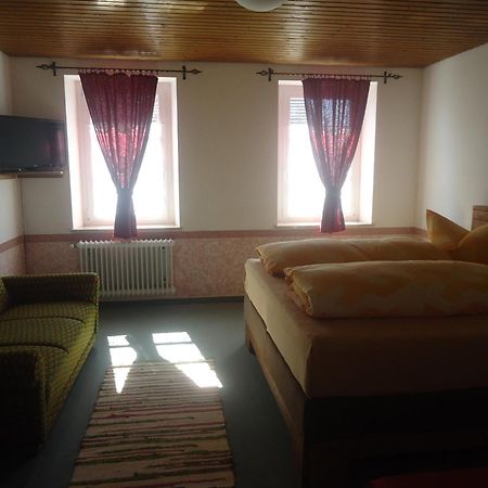 Hotel Boarding House Hohenwart Fuchstal Room photo